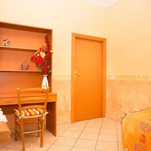  Apartment La Dolce Vita Colosseum